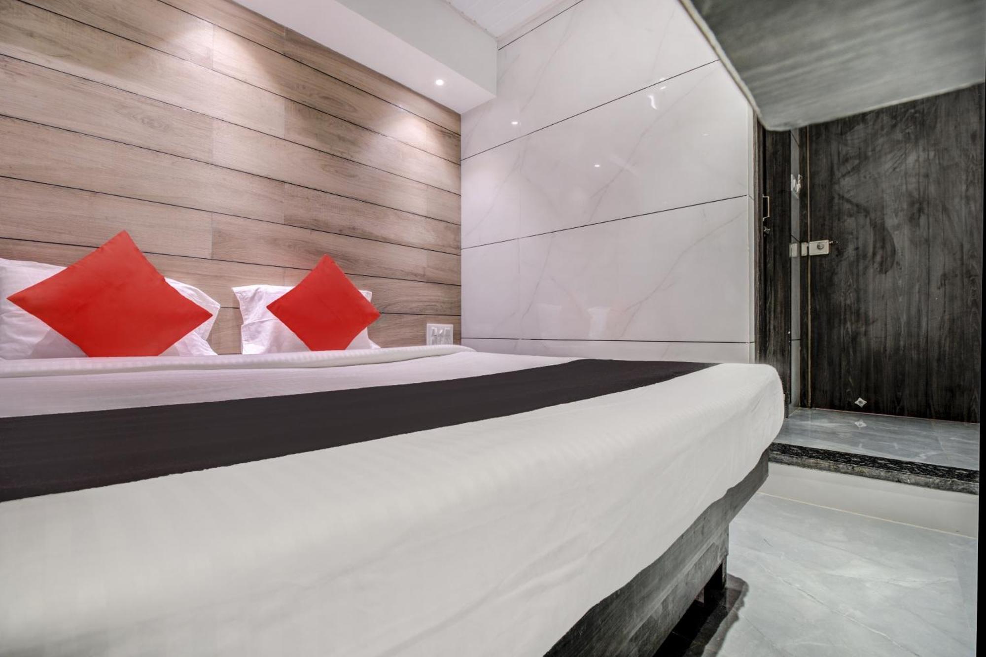 Hotel Spring Residency มุมไบ ภายนอก รูปภาพ