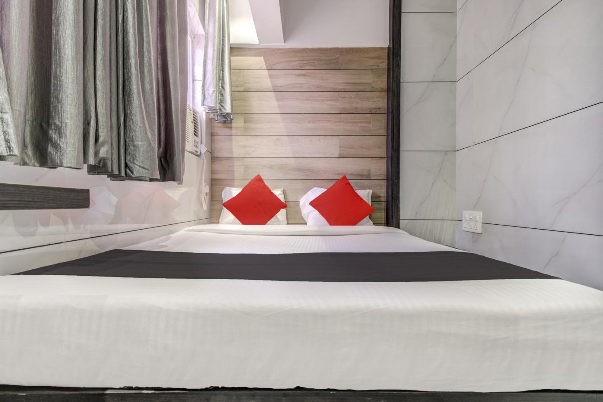 Hotel Spring Residency มุมไบ ภายนอก รูปภาพ